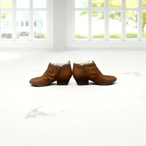 Life Stride Shimmering Bronze Ankle Booties - Picture 2 of 3